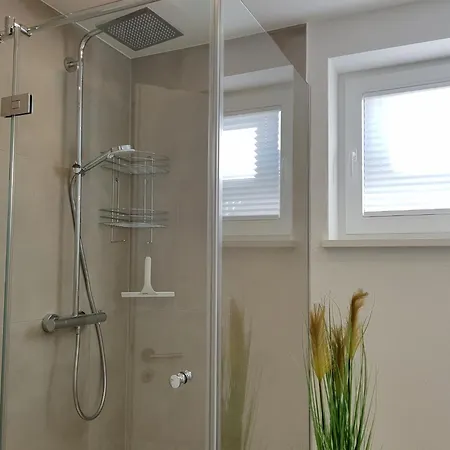 Modernes Ostseesegler Mit Direktem Meerblick An Der Ostsee Hébergement de vacances