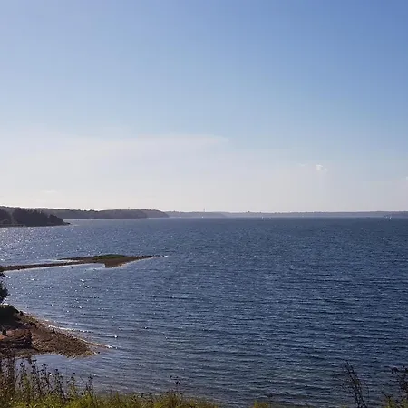 Modernes Ostseesegler Mit Direktem Meerblick An Der Ostsee Glücksburg