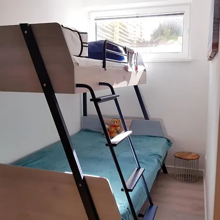 Modernes Ostseesegler Mit Direktem Meerblick An Der Ostsee Hébergement de vacances