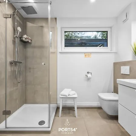 Hébergement de vacances Modernes Ostseesegler Mit Direktem Meerblick An Der Ostsee *