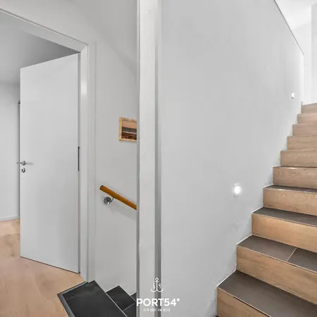 Hébergement de vacances Modernes Ostseesegler Mit Direktem Meerblick An Der Ostsee *