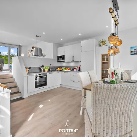 Modernes Ostseesegler Mit Direktem Meerblick An Der Ostsee *